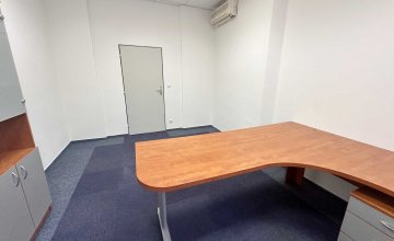 Pronájem nebytových prostor - tři kanceláře včetně sociálního zázemí, centrum Baťova | I-reality.eu