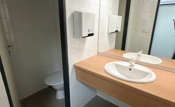 Pronájem nebytových prostor - tři kanceláře včetně sociálního zázemí, centrum Baťova | I-reality.eu