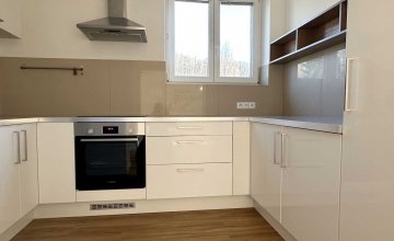 Pronájem kompletně zrekonstruovaného bytu 3+1, Luhačovice | I-reality.eu