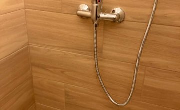 Pronájem zrekonstruovaného bytu 1+kk, Valašské Klobouky - centrum města | I-reality.eu