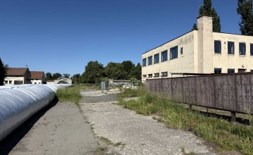 Prodej spoluvlastnického podílu k pozemkům v Tlumačově | I-reality.eu