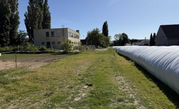 Prodej spoluvlastnického podílu k pozemkům v Tlumačově | I-reality.eu