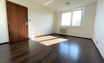Pronájem zrekonstruovaného bytu 1+1 Otrokovice - Trávníky | I-reality.eu