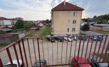 Pronájem zrekonstruovaného, zařízeného bytu 1+1, Bojkovice | I-reality.eu